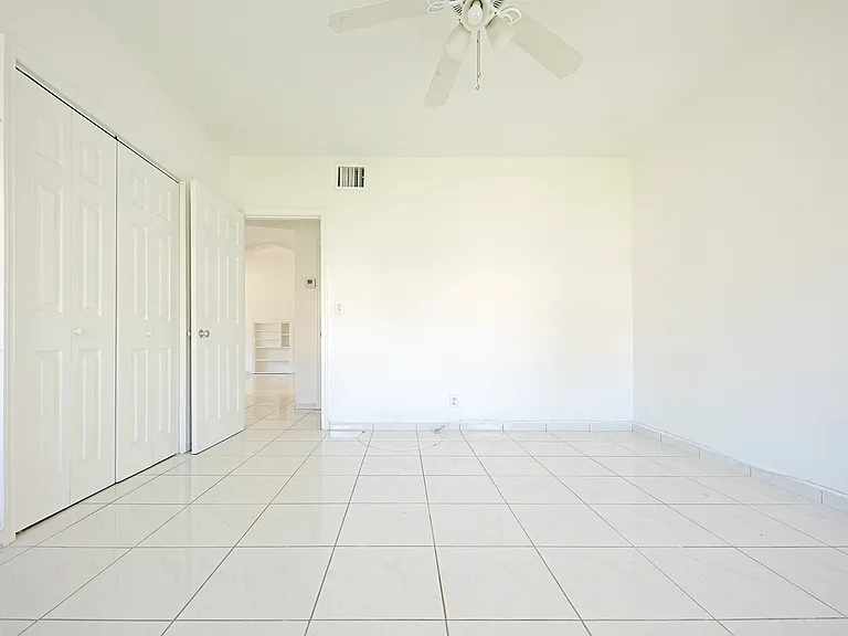 1735 Marseille Dr #2 — Photo 25