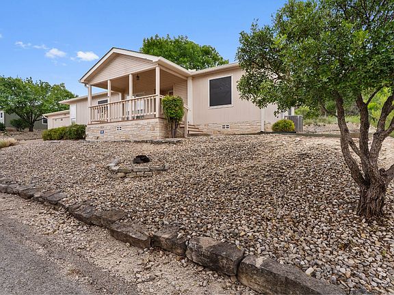 3rd image of 306 Coyote Ridge Dr
