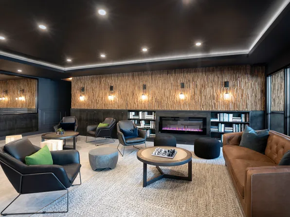 222 Johnson Avenue image 8 of 15