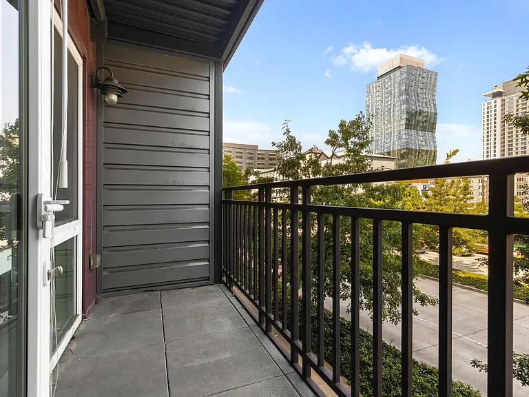 699 John St #218 — Photo 8