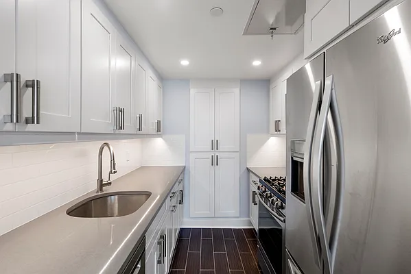 Rented by Compass | media 6