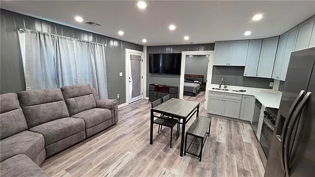 115 Apricot St #A — Photo 6