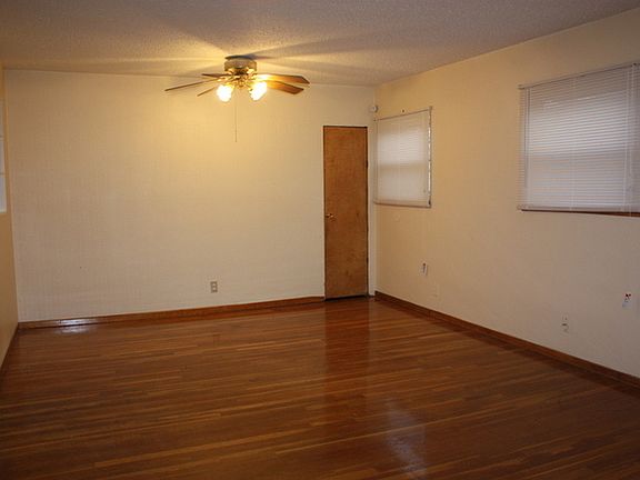 4th image of 10412 Durness Dr