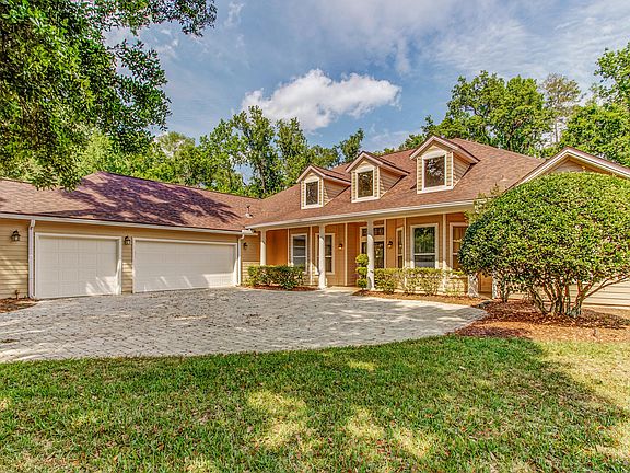 5th image of 8028 Weatherby Ct