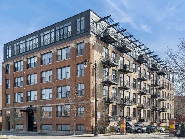 2911 N Western Ave APT 208, Chicago, IL 60618