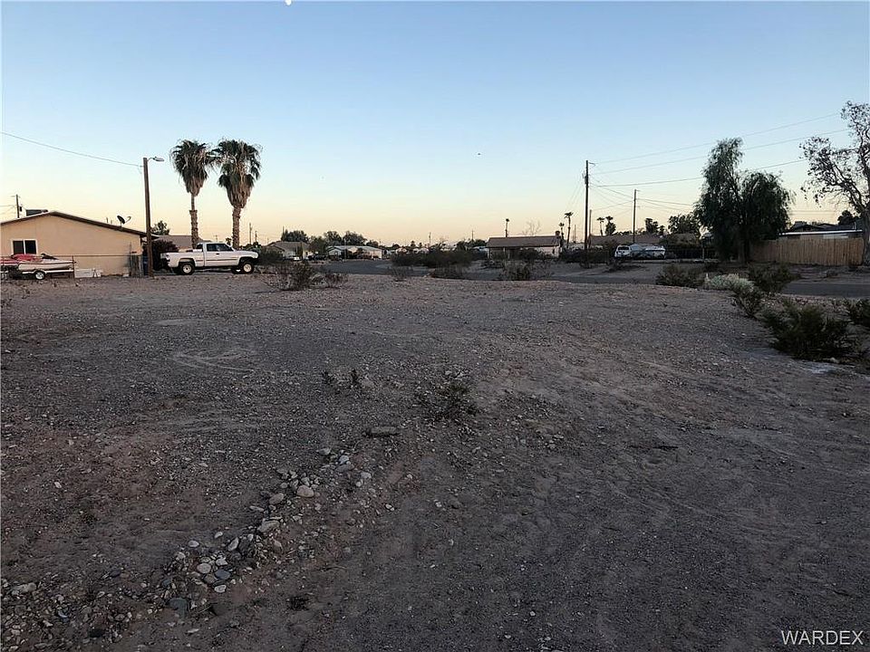 1st image of 5590 S Chaparral Ct