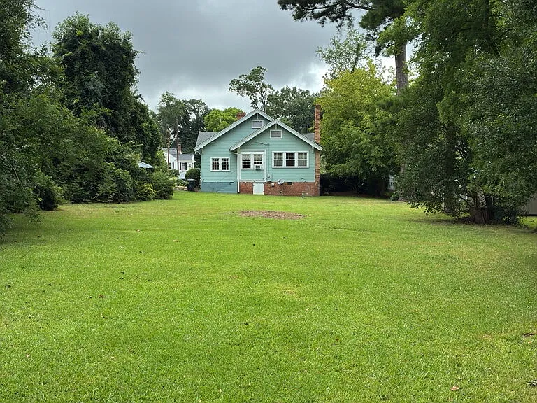 411 Central Ave — Photo 5