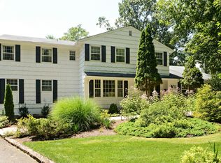 42 Tip Top Way, Berkeley Heights, NJ 07922