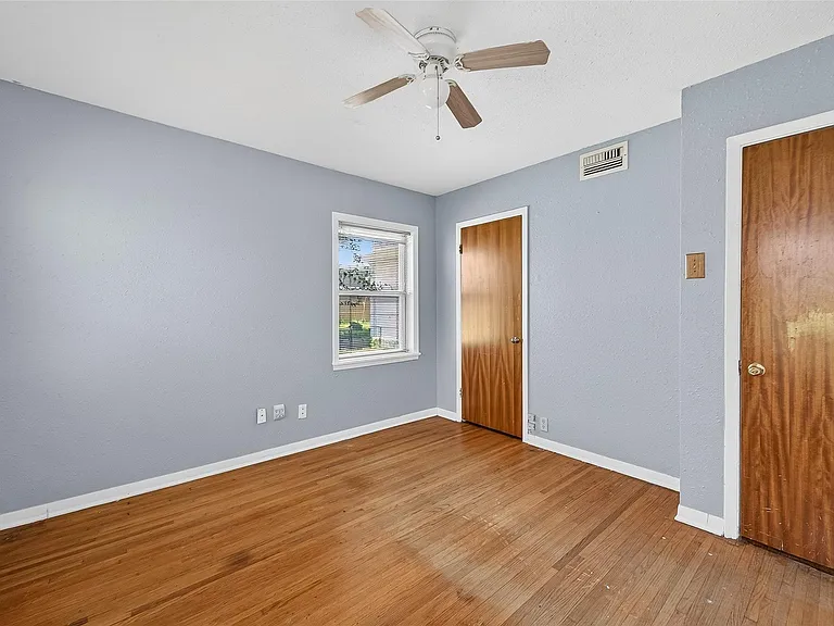 1509 Ronson Rd — Photo 8