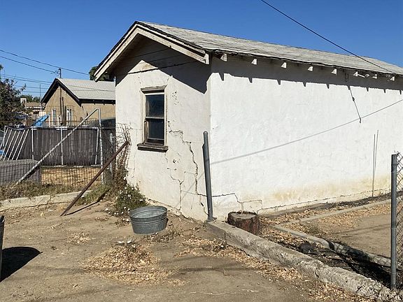 5th image of 1007 Wilson Ave