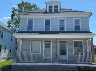 306 N 3rd St, Hanover, PA 17331