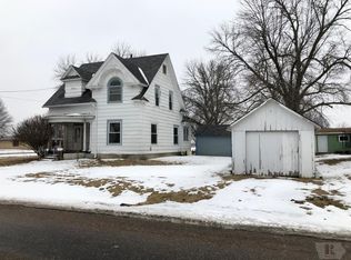 203 S Locust St, Richland, IA 52585