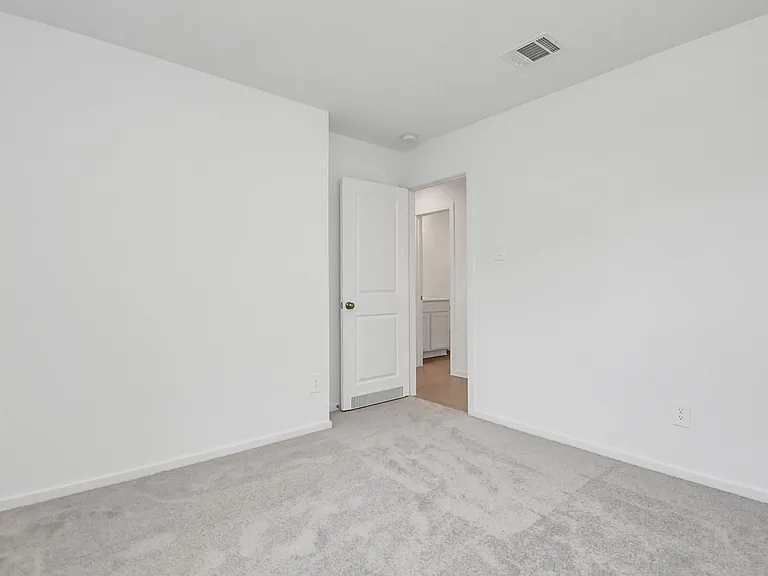22760 Hackberry Leaf Dr — Photo 32