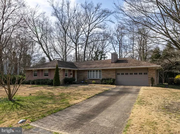 102 Hatton Dr, Severna Park, MD 21146