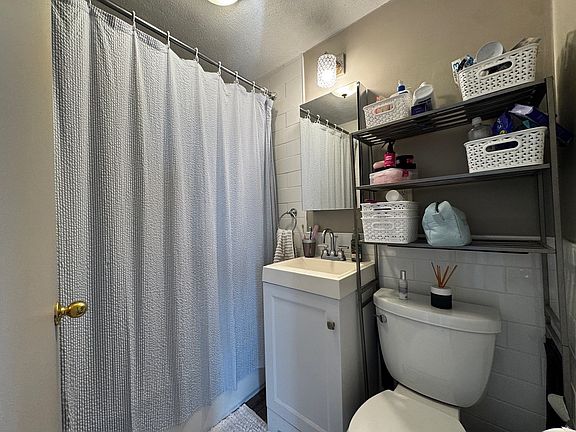 5th image of 1870 Beacon St #6-6A