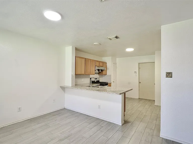 21618 Misty Fall Ln — Photo 8