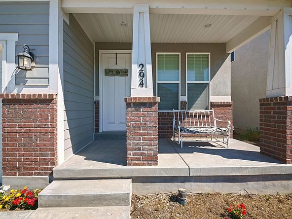 5th image of 294 E Verano Way