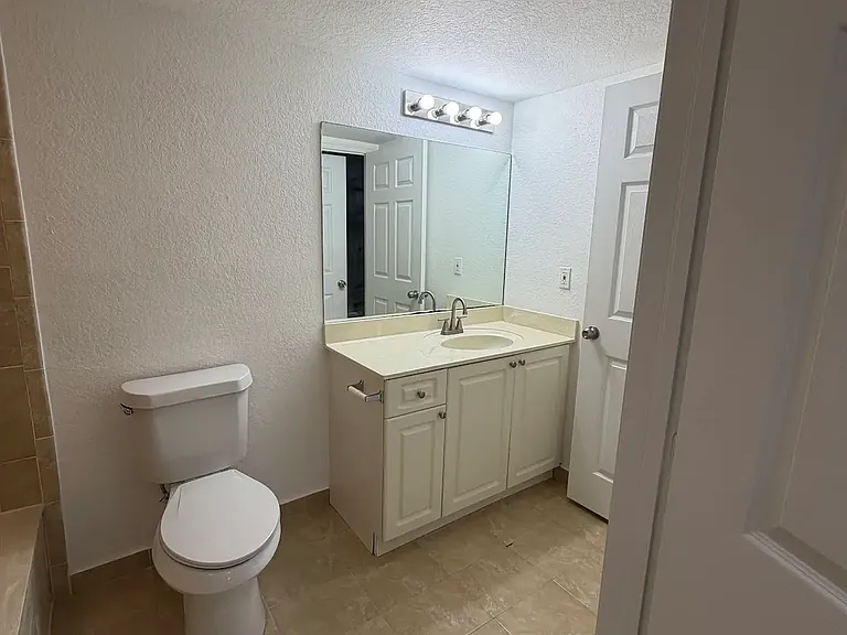 20850 SW 87th Ave #104 — Photo 13
