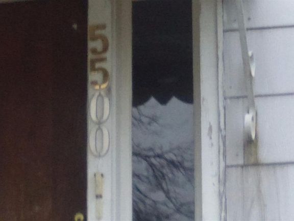 2nd image of 5500 W Wrightwood Ave