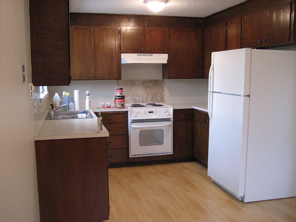 2nd image of 5104 N 9th St