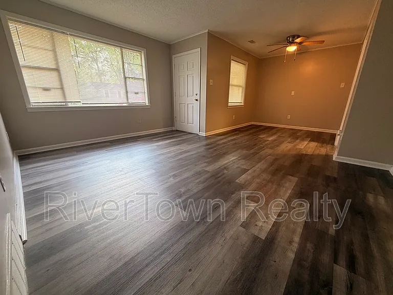 3535 Debby Dr — Photo 5