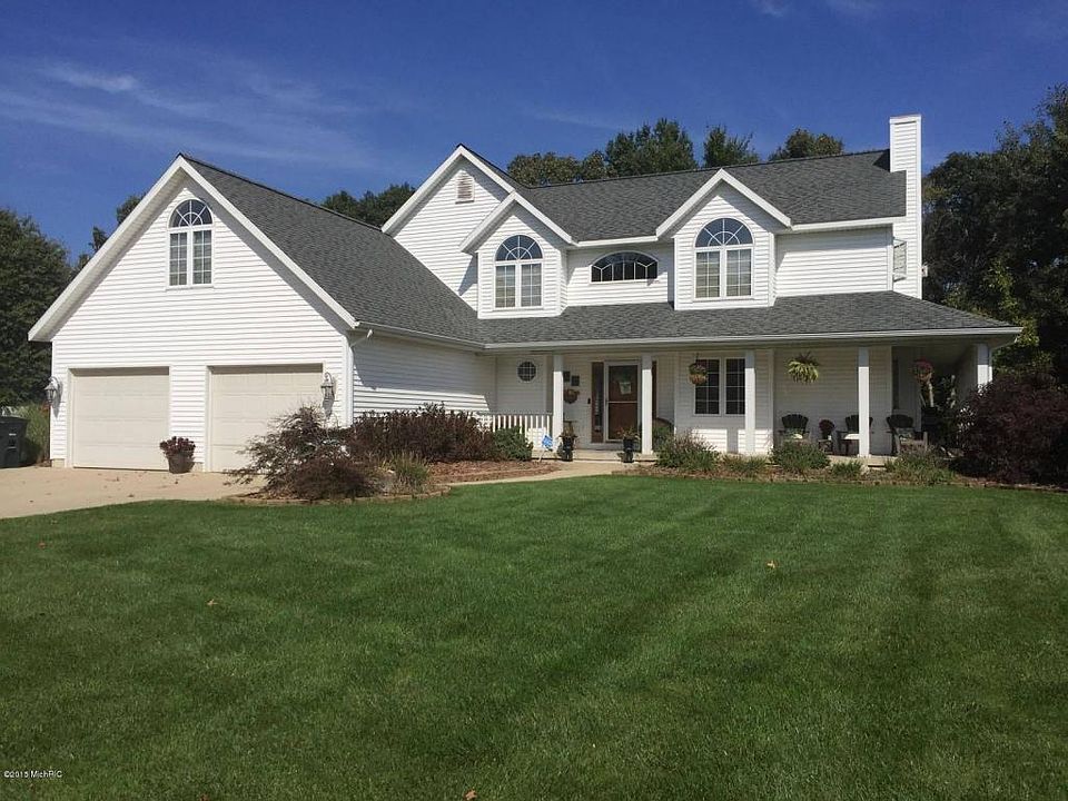 1st image of 53 Rockview Dr NE