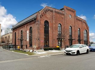31 Powerhouse St UNIT 201, Toronto, ON M6H0C7