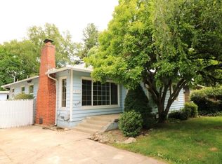 938 SE N St, Grants Pass, OR 97526