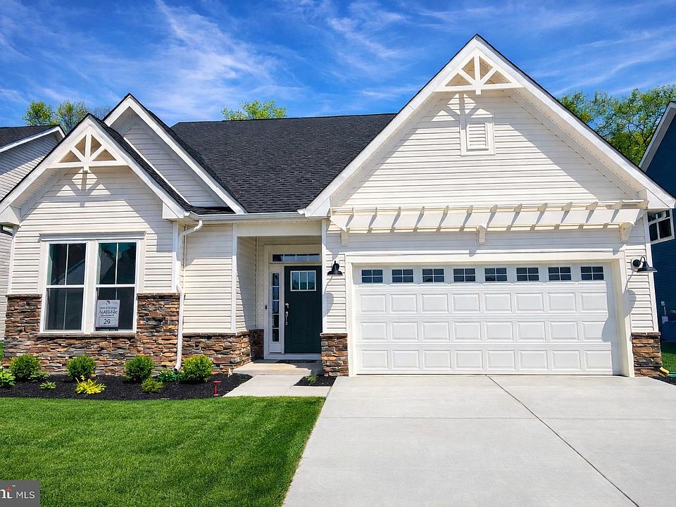 1st image of 36525 Burleson Dr