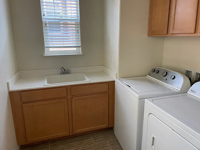 3112 Vittoria Loop — Photo 16