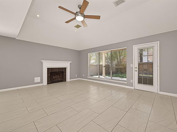 4th image of 19 Evening Song Ct