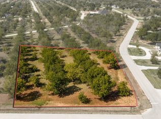 2013 Skylane Dr, Granbury, TX 76049