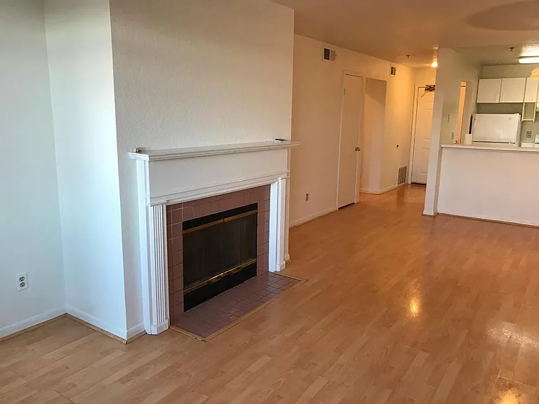 535 Pierce St #3213 — Photo 8