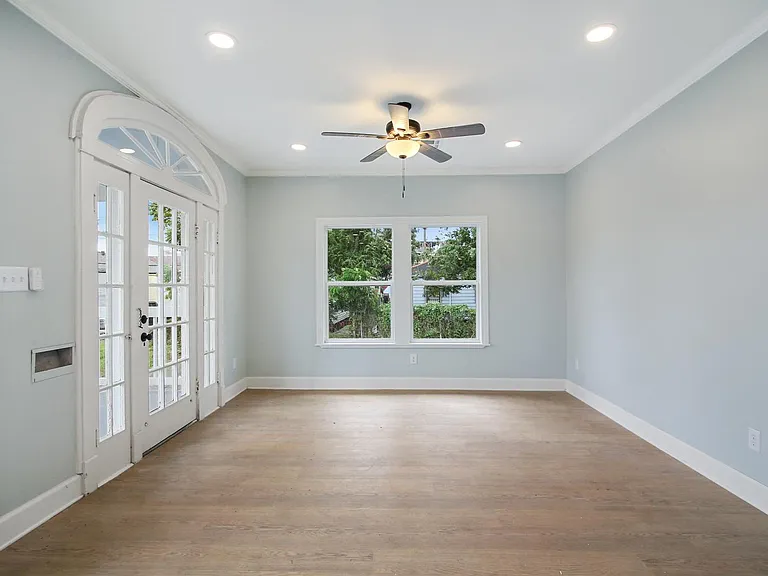4922 Clara St — Photo 5