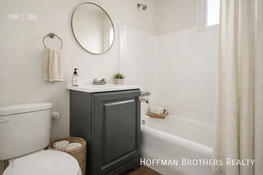 103 S Edgemont St Los Angeles, CA 90004 — Photo 2