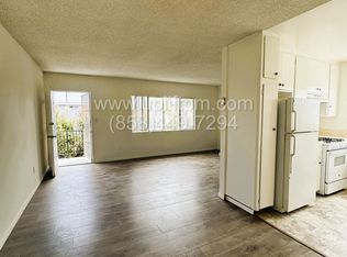 Calla Ave (1041), Imperial Beach, CA 91932