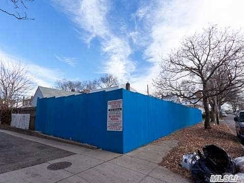 2nd image of 14645 22nd Ave