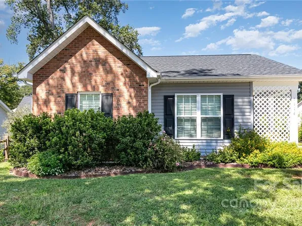 1114 Cason St, Belmont, NC 28012