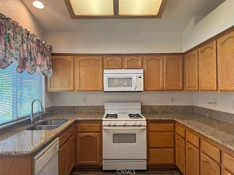 19569 Saint Andrews Way #19569 — Photo 5