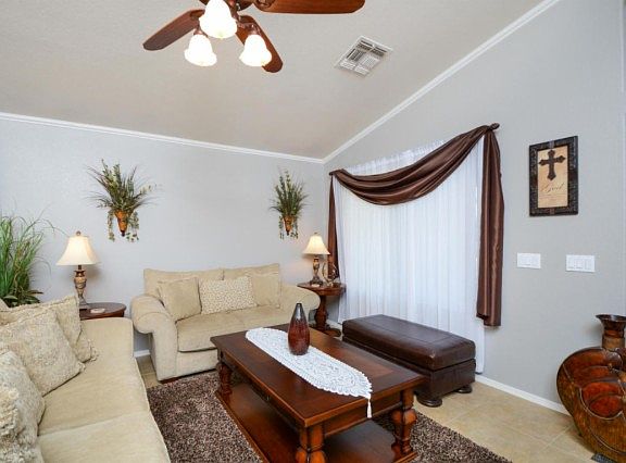 5th image of 3851 E Olive Ave
