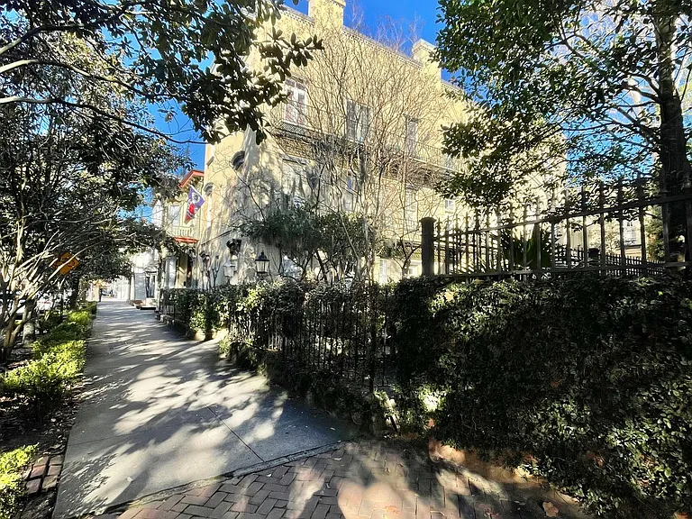 312 E Liberty St #B — Photo 14