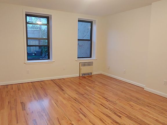 4th image of 434 45th St #1