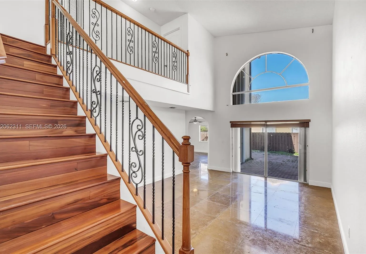 Doral Landings East — Photo 4