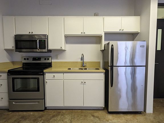 4th image of 155 Liberty St NE Ste 330