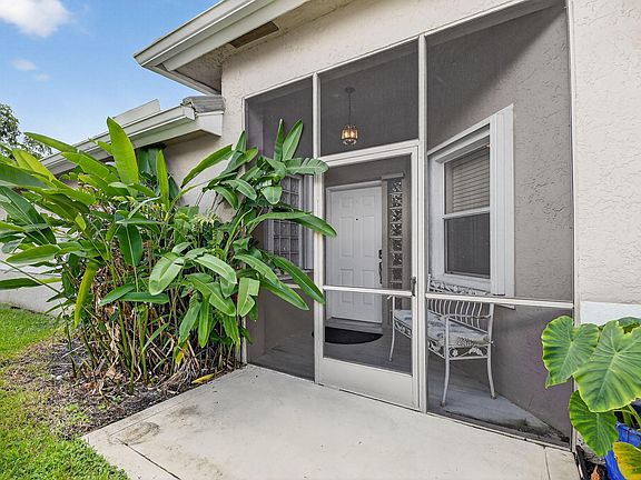 4th image of 6298 Breckenridge Circle