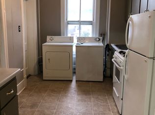 347 W 17th St #2, Dubuque, IA 52001