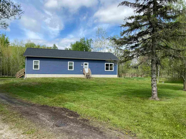 3929 Sheridan Rd, Emmett, MI 48022
