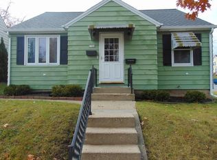 1704 S 9th St, Sheboygan, WI 53081