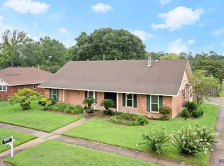 11033 Elain Dr, Baton Rouge, LA 70814
