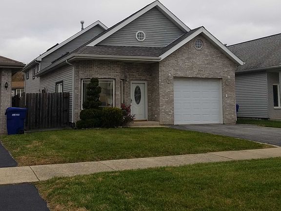 2nd image of 3124 141st St